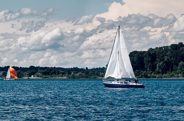 Erlebnistag Brunch und Segeltörn Ammersee für 2