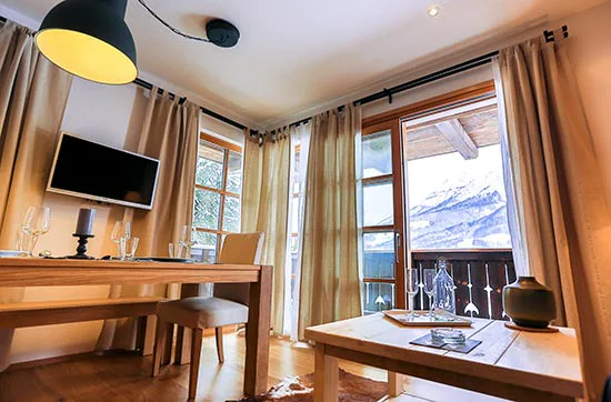 Berg-Urlaub im Premium-Appartement für 4 - 4