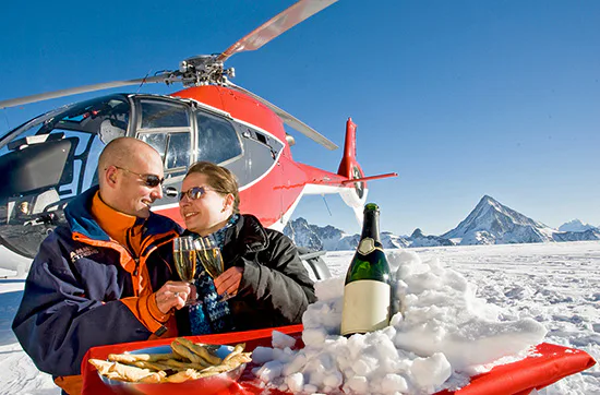 Helikopterflug mit Gletscherfrühstück in den Schweizer Alpen für 2 - 5