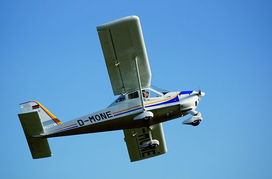 Höhenflug im Ultraleichtflugzeug
