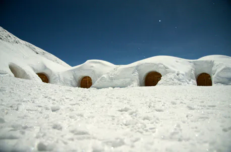 Übernachtung mit Käsefondue im 4er-Iglu - 6