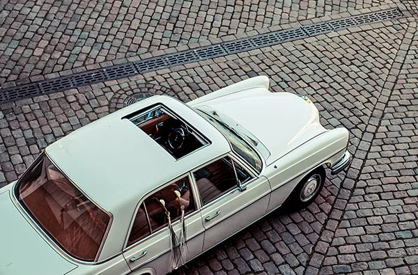 Mercedes Oldtimer mieten in Marburg für bis zu 4 Personen (2 Std.) - 1