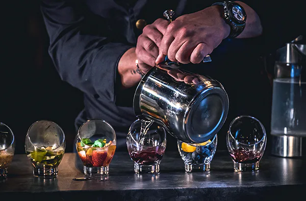 Online Cocktailkurs mit Mario Hofferer (ca. 2,5 Std.) - 2