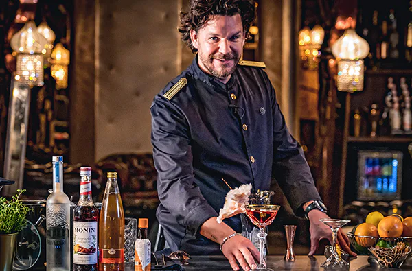 Online Cocktailkurs mit Mario Hofferer (ca. 2,5 Std.) - 6
