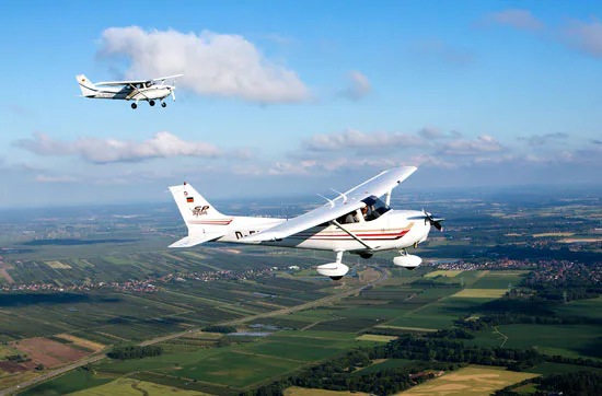 Cessna Rundflug & Candle Light Dinner Hamburg für 2 - 3