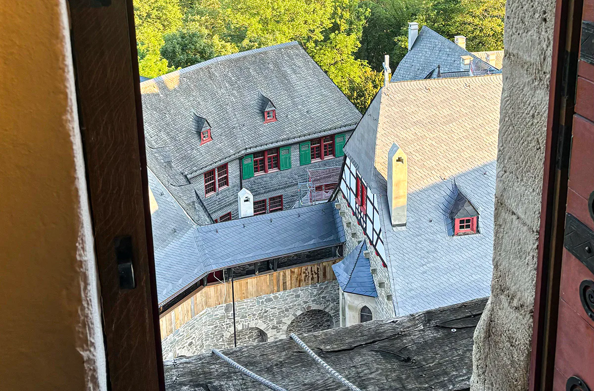 Abseilen vom Schloss Burg Solingen - 5