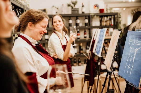 Aktmalerei München mit Weintasting