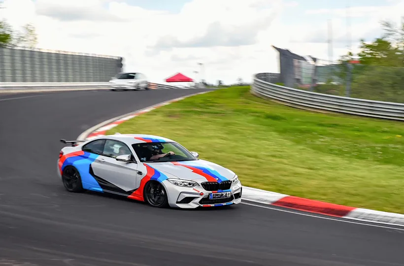BMW M2 Competition Renntaxi Nordschleife