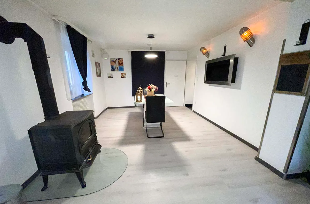 Bubble Hotel mit Apartment und Whirlpool Raum Gerolstein für 2 - 30