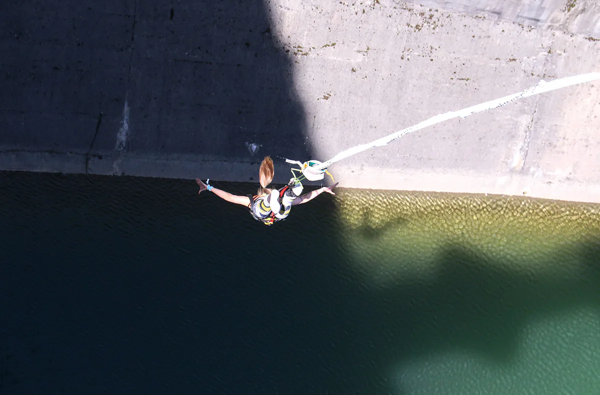 Bungee am Staudamm Klaus in Oberösterreich - 6