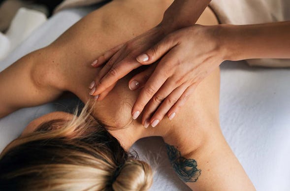 Female Balancing Massage Reichenau