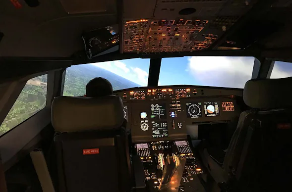 Flugsimulator Hamburg (A320 - Economy lang)