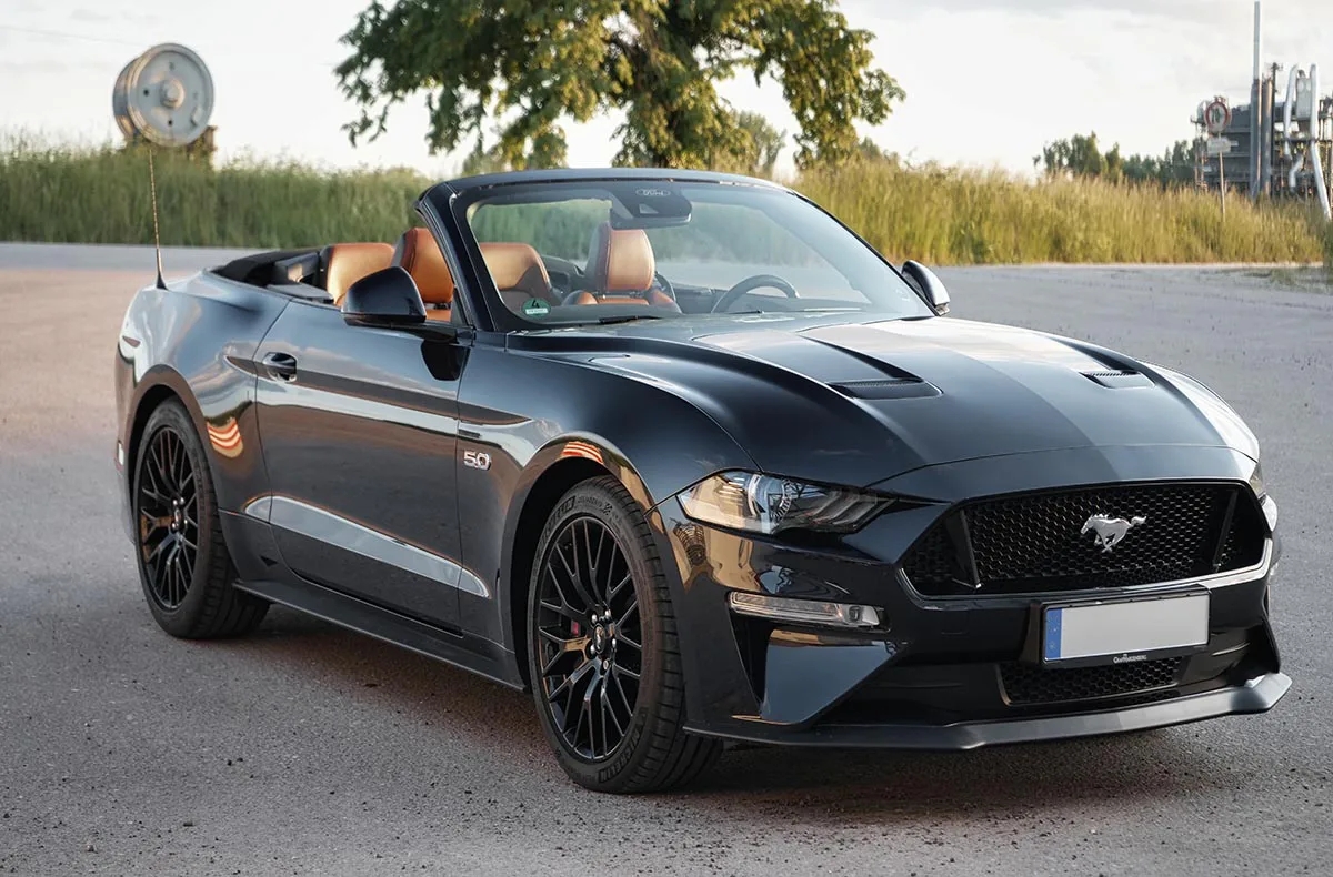 Ford Mustang Cabrio mieten Bötzingen (1 Tag) - 2