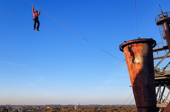 Hochseilgarten im Stahlwerk in Duisburg