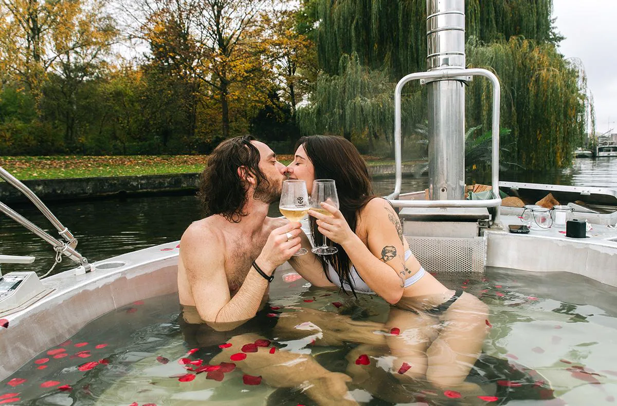 Hot Tub für 2 Berlin (Romantik Spezial) - 1