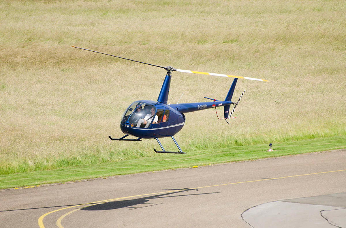 Hubschrauber selber fliegen Jesenwang (20 Min.) - 3