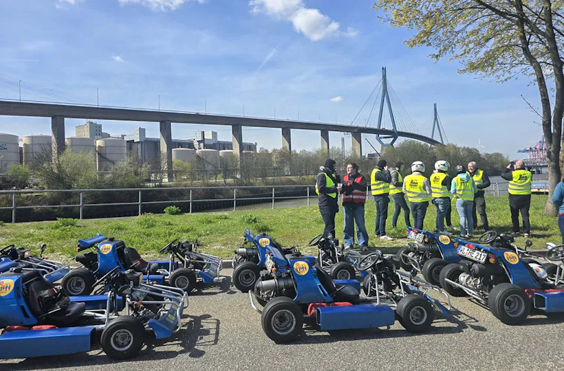 City- & Überland-Kart-Tour Hamburg