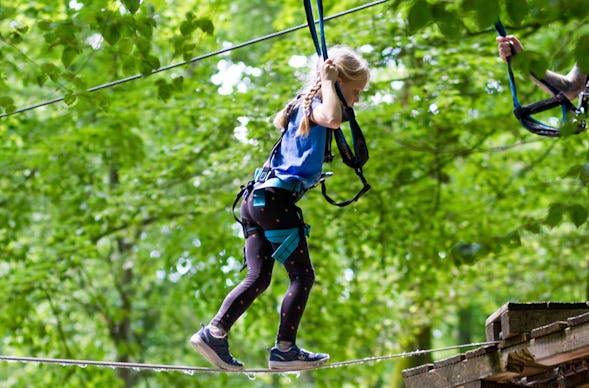 Kletterparcours im Waldseilgarten Veilbronn