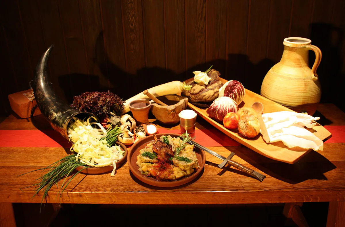 Mittelalter-Krimi & Dinner auf der Burg bei Koblenz - 3