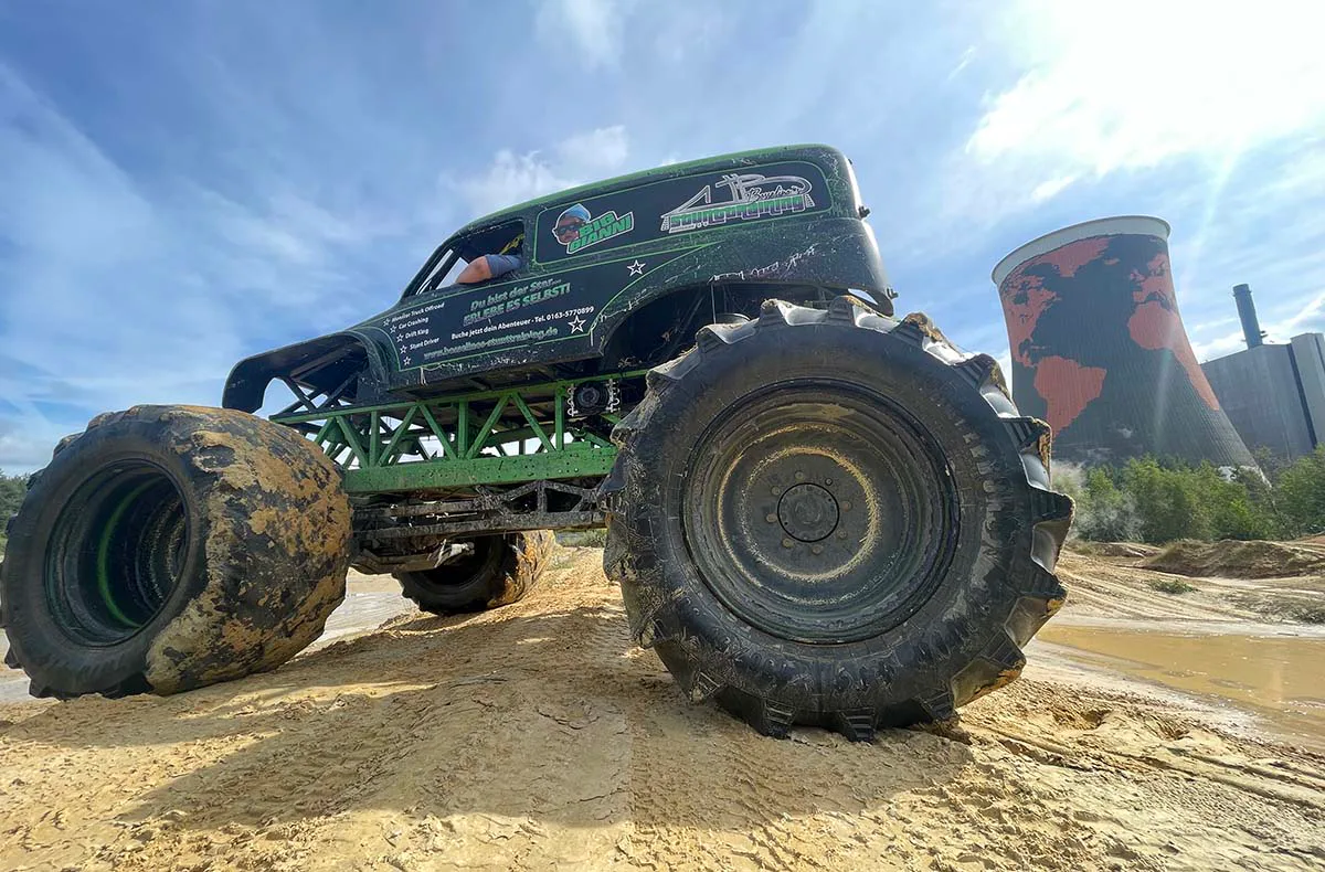 Monster-Truck Offroad fahren Burgstall (30 Min.) - 4