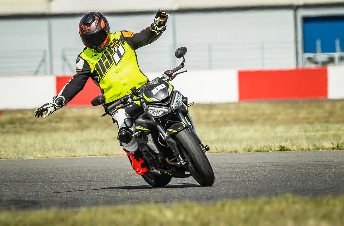 Kurventraining mit dem eigenen Motorrad - 2