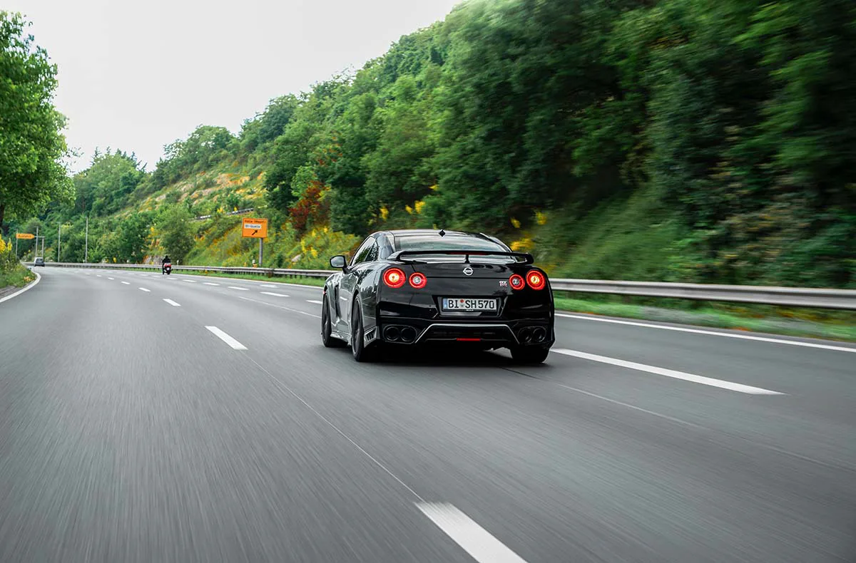 Nissan GTR R35 mieten Bielefeld (Wochenende) - 6