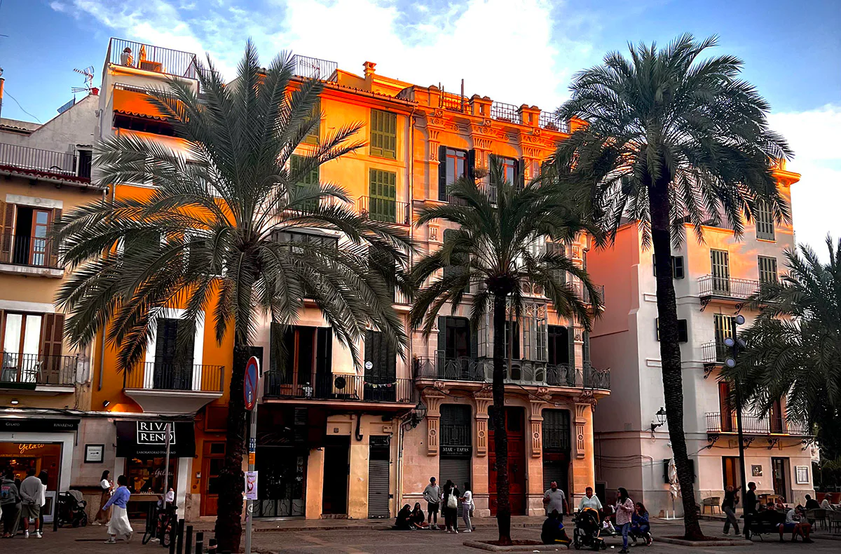 Stadtführung durch Palma de Mallorca bei Nacht für 2 - 4