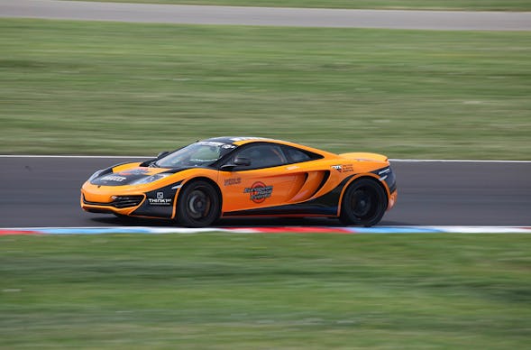 Rennstreckentraining McLaren MP4 (3 Runden)