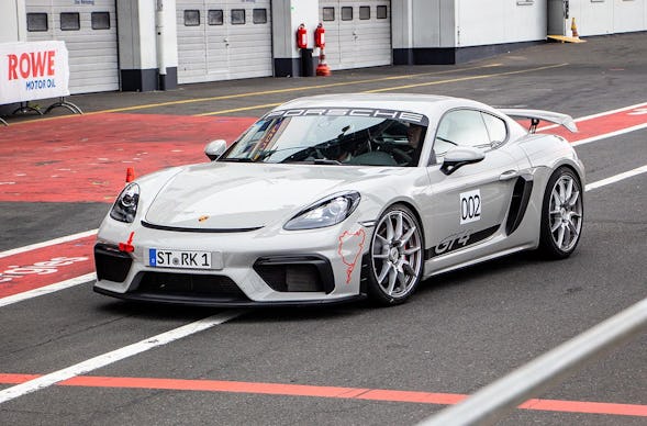 Renntaxi Porsche GT4 fahren Bad Driburg (1,5 Std.)