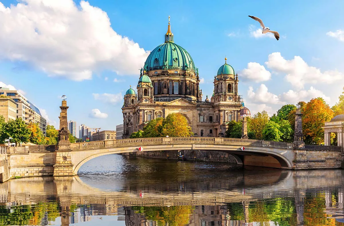 Städtetrip Berlin mit Fernsehturm für 2 - 1