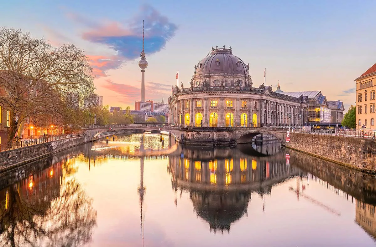 Städtetrip Berlin mit Fernsehturm für 2 - 2