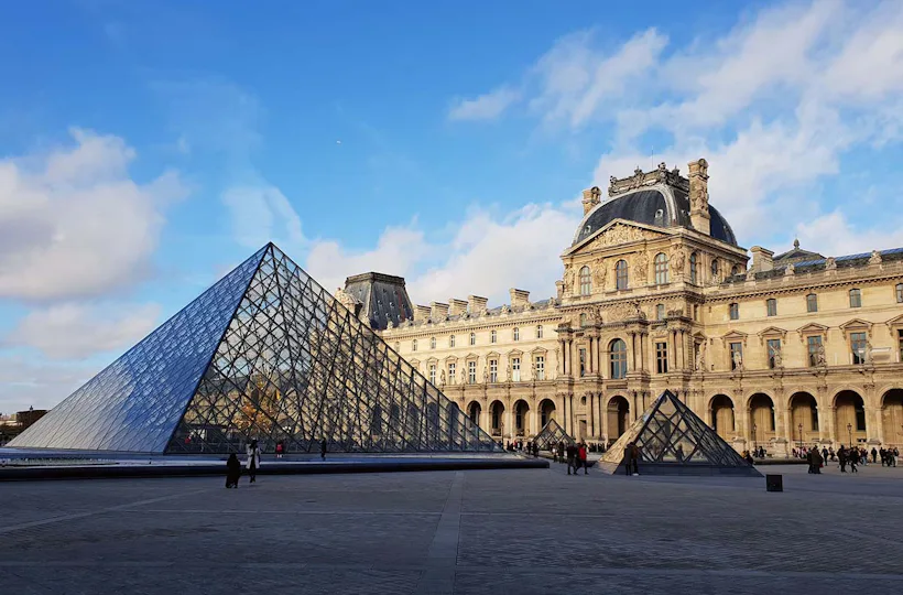 Städtetrip Paris mit Besuch im Louvre für 2 (2 Nächte)