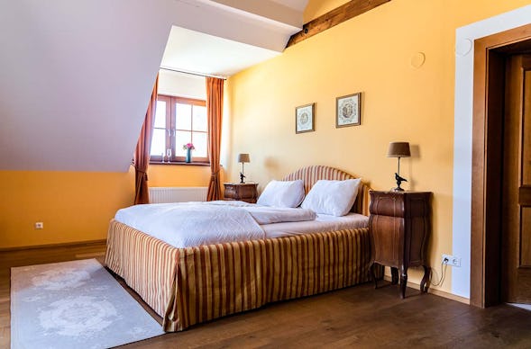 Themenbrunch mit Übernachtung im Schloss Rosenburg für 2 (1 Nacht)