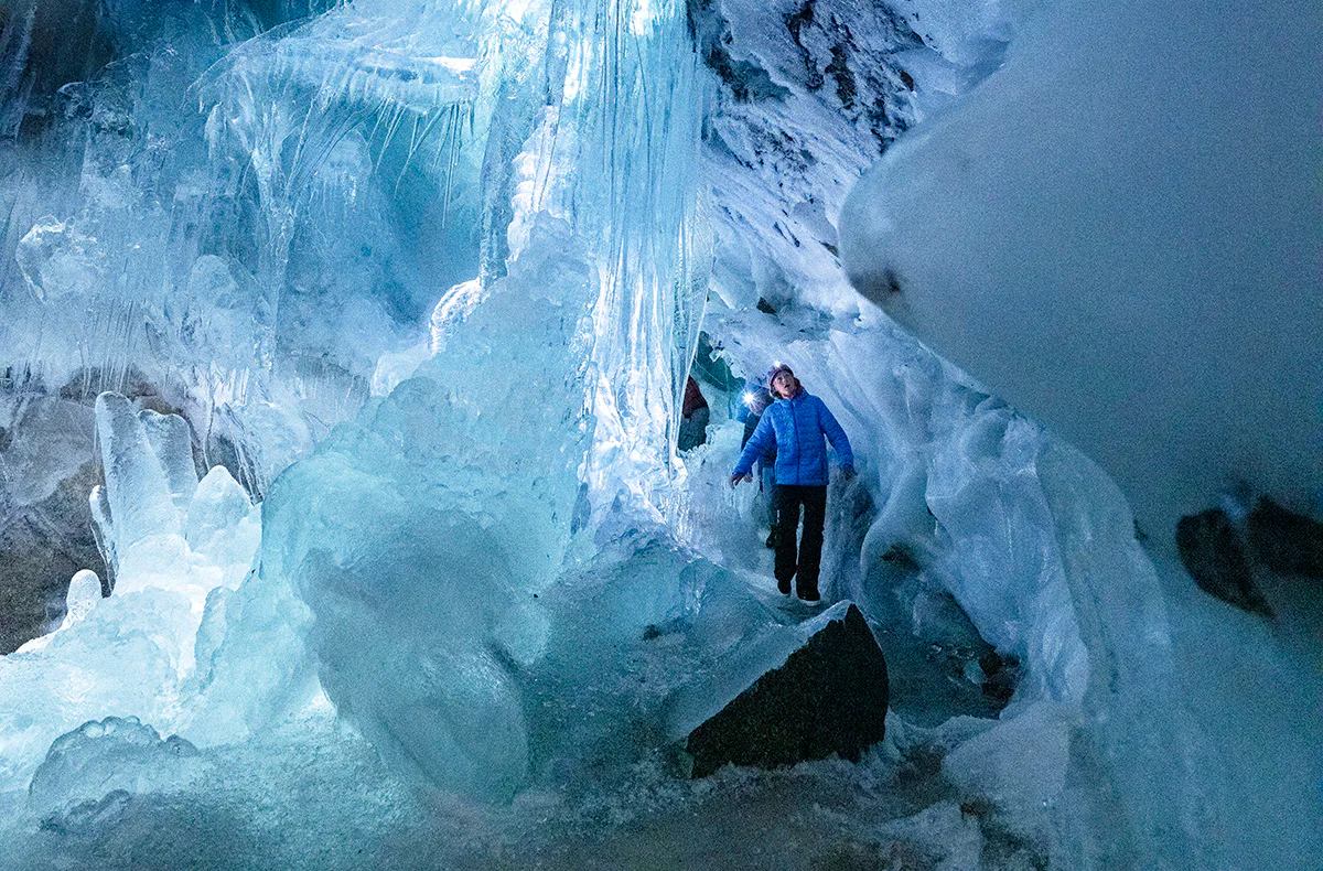 Tour durch den Natureispalast im Hintertuxer Gletscher - 2
