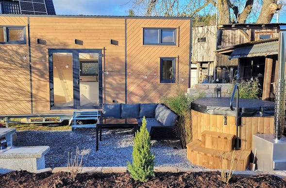 Übernachten im Tiny House Hohenberg a.d.Eger für 2 (2 Nächte)