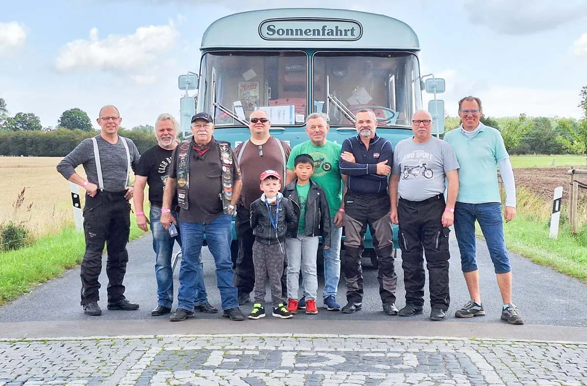 Weintour mit Oldtimerbus für 4 Warnemünde (4 Std.) - 3
